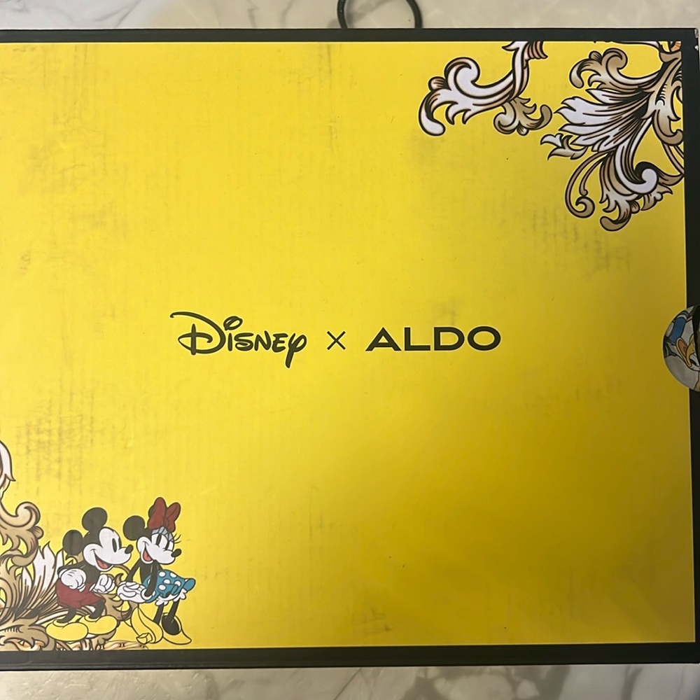 Disney x Aldo